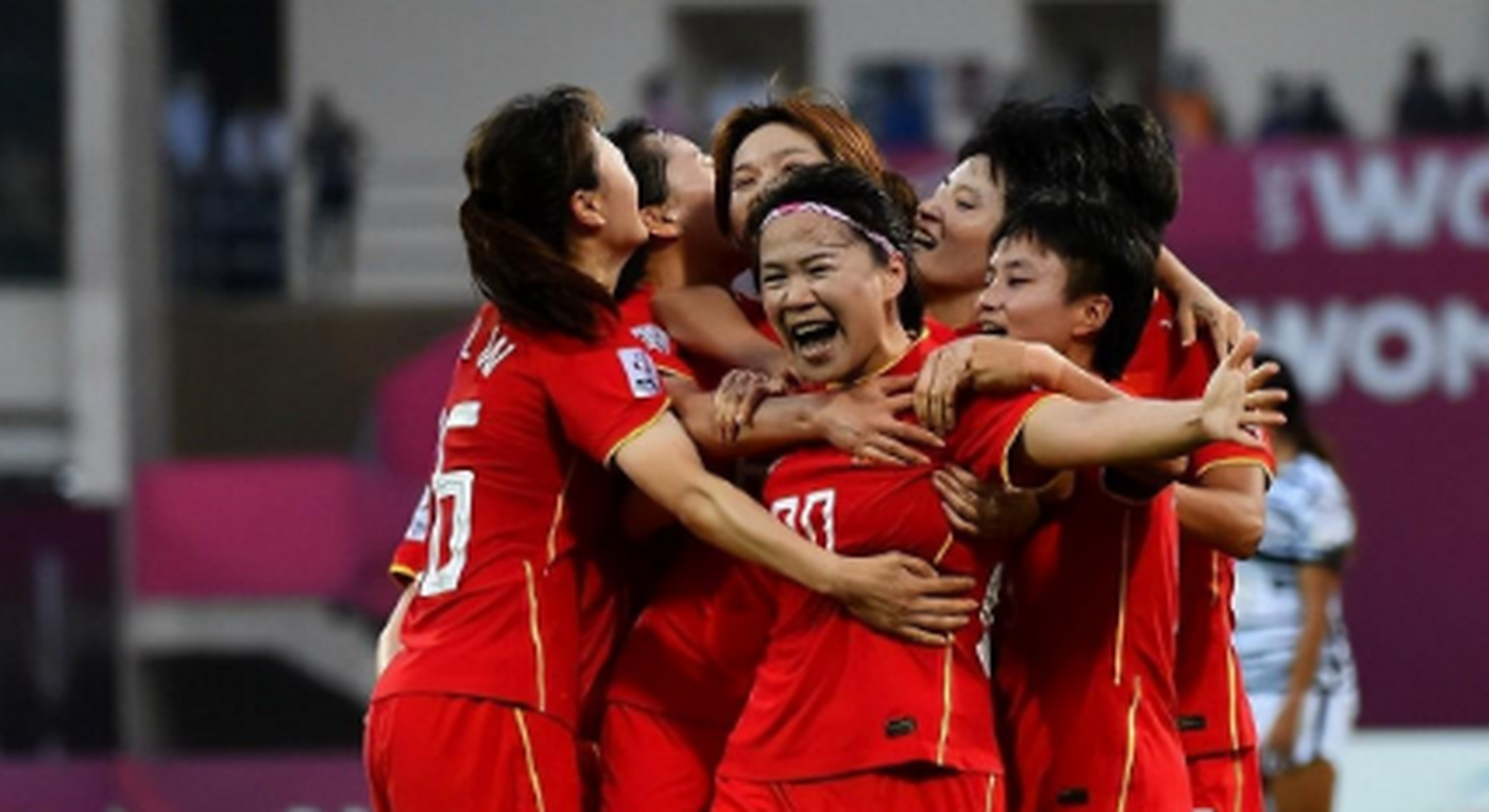 中国女足在欧洲备战奥运会